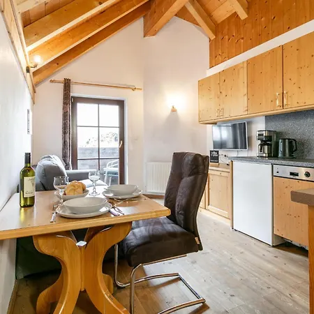 Schweizerhof Melisse 아파트