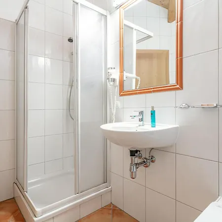 Schweizerhof Melisse 아파트